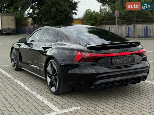 Черный Ауди e-tron GT, объемом двигателя 0 л и пробегом 93 тыс. км за 52900 $, фото 30 на Automoto.ua