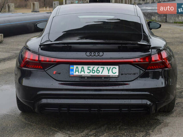 Черный Ауди e-tron GT, объемом двигателя 0 л и пробегом 19 тыс. км за 57000 $, фото 11 на Automoto.ua