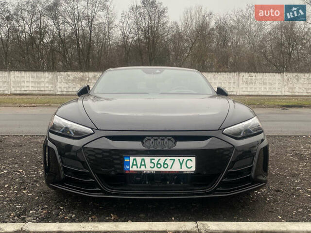 Черный Ауди e-tron GT, объемом двигателя 0 л и пробегом 11 тыс. км за 62000 $, фото 7 на Automoto.ua