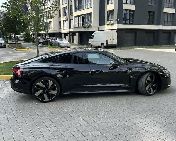 Черный Ауди e-tron GT, объемом двигателя 0 л и пробегом 14 тыс. км за 57000 $, фото 15 на Automoto.ua