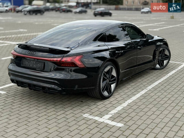 Черный Ауди e-tron GT, объемом двигателя 0 л и пробегом 93 тыс. км за 52900 $, фото 26 на Automoto.ua