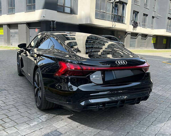 Черный Ауди e-tron GT, объемом двигателя 0 л и пробегом 14 тыс. км за 57000 $, фото 11 на Automoto.ua