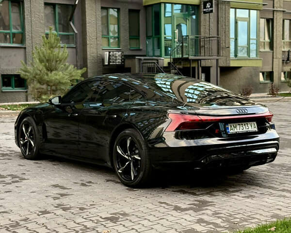 Черный Ауди e-tron GT, объемом двигателя 0 л и пробегом 31 тыс. км за 50000 $, фото 18 на Automoto.ua