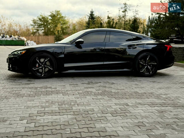 Черный Ауди e-tron GT, объемом двигателя 0 л и пробегом 31 тыс. км за 50000 $, фото 2 на Automoto.ua