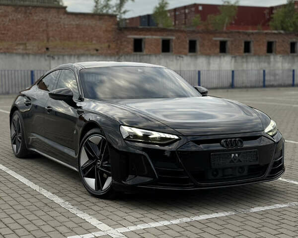 Черный Ауди e-tron GT, объемом двигателя 0 л и пробегом 93 тыс. км за 52900 $, фото 13 на Automoto.ua