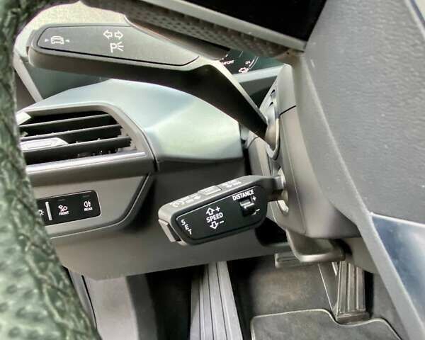 Черный Ауди e-tron GT, объемом двигателя 0 л и пробегом 40 тыс. км за 51450 $, фото 10 на Automoto.ua
