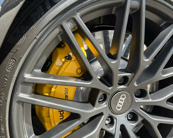 Черный Ауди e-tron GT, объемом двигателя 0 л и пробегом 63 тыс. км за 62500 $, фото 12 на Automoto.ua