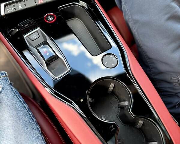 Чорний Ауді e-tron GT, об'ємом двигуна 0 л та пробігом 6 тис. км за 55000 $, фото 13 на Automoto.ua