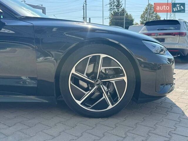 Черный Ауди e-tron GT, объемом двигателя 0 л и пробегом 516 тыс. км за 57900 $, фото 8 на Automoto.ua