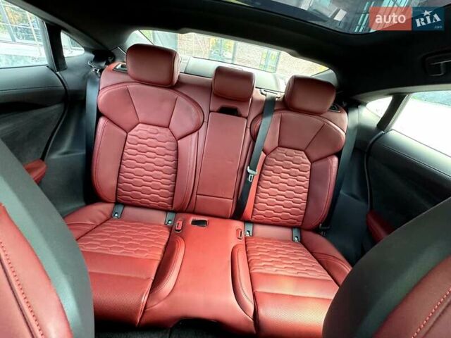 Чорний Ауді e-tron GT, об'ємом двигуна 0 л та пробігом 6 тис. км за 55000 $, фото 6 на Automoto.ua