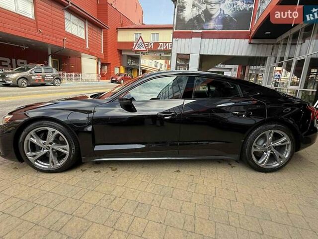 Черный Ауди e-tron GT, объемом двигателя 0 л и пробегом 33 тыс. км за 59900 $, фото 8 на Automoto.ua