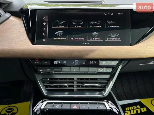 Черный Ауди e-tron GT, объемом двигателя 0 л и пробегом 4 тыс. км за 71000 $, фото 14 на Automoto.ua