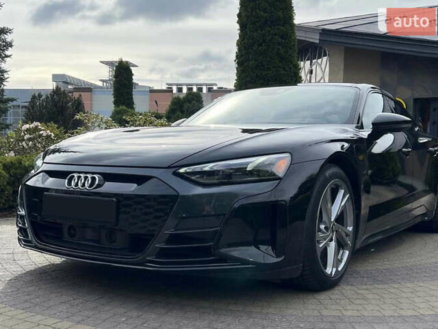 Черный Ауди e-tron GT, объемом двигателя 0 л и пробегом 4 тыс. км за 71000 $, фото 1 на Automoto.ua