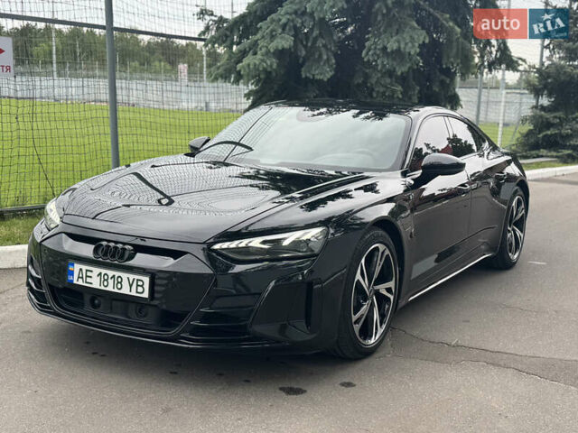 Черный Ауди e-tron GT, объемом двигателя 0 л и пробегом 5 тыс. км за 65500 $, фото 9 на Automoto.ua