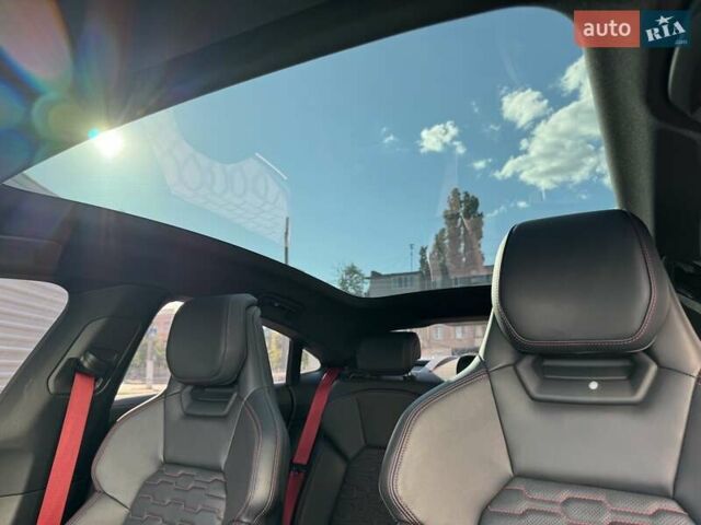 Фиолетовый Ауди e-tron GT, объемом двигателя 0 л и пробегом 24 тыс. км за 85000 $, фото 8 на Automoto.ua
