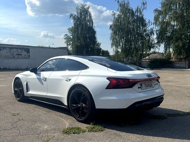 Ауди e-tron GT, объемом двигателя 0.39 л и пробегом 2 тыс. км за 62000 $, фото 5 на Automoto.ua