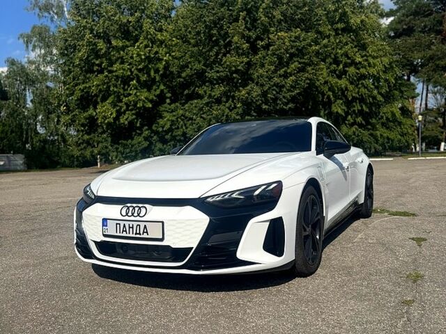 Ауди e-tron GT, объемом двигателя 0.39 л и пробегом 2 тыс. км за 62000 $, фото 6 на Automoto.ua