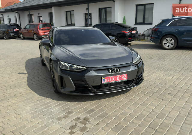 Ауди e-tron GT, объемом двигателя 0 л и пробегом 58 тыс. км за 50800 $, фото 1 на Automoto.ua