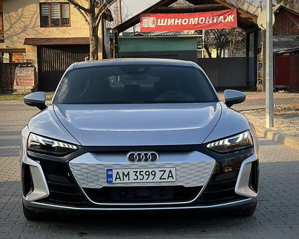 Ауди e-tron GT, объемом двигателя 0 л и пробегом 22 тыс. км за 50000 $, фото 1 на Automoto.ua