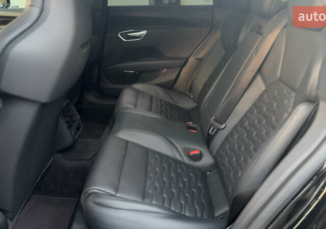 Ауди e-tron GT, объемом двигателя 0 л и пробегом 55 тыс. км за 49500 $, фото 15 на Automoto.ua
