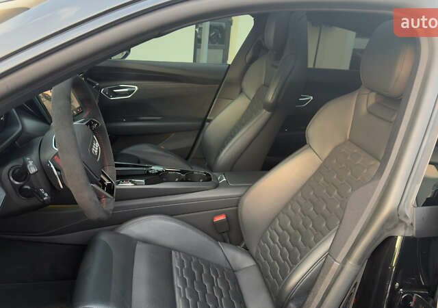 Ауди e-tron GT, объемом двигателя 0 л и пробегом 55 тыс. км за 49500 $, фото 8 на Automoto.ua