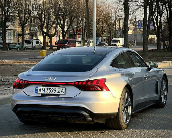 Ауди e-tron GT, объемом двигателя 0 л и пробегом 22 тыс. км за 50000 $, фото 2 на Automoto.ua