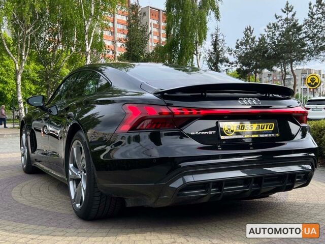Серый Ауди e-tron GT, объемом двигателя 93 л и пробегом 2 тыс. км за 70900 $, фото 4 на Automoto.ua