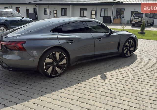Сірий Ауді e-tron GT, об'ємом двигуна 0 л та пробігом 64 тис. км за 48500 $, фото 3 на Automoto.ua