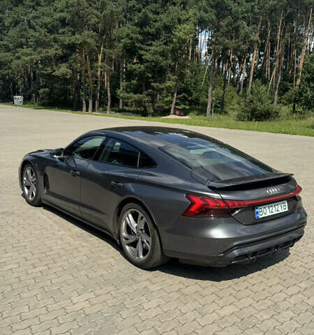 Серый Ауди e-tron GT, объемом двигателя 0 л и пробегом 90 тыс. км за 52800 $, фото 11 на Automoto.ua