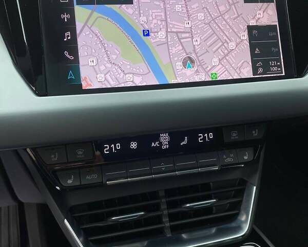 Серый Ауди e-tron GT, объемом двигателя 0 л и пробегом 58 тыс. км за 51499 $, фото 7 на Automoto.ua