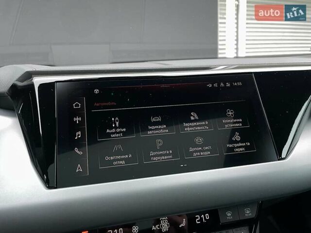 Сірий Ауді e-tron GT, об'ємом двигуна 0 л та пробігом 29 тис. км за 59900 $, фото 59 на Automoto.ua