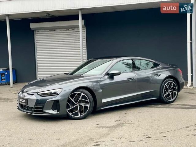 Сірий Ауді e-tron GT, об'ємом двигуна 0 л та пробігом 29 тис. км за 59900 $, фото 8 на Automoto.ua