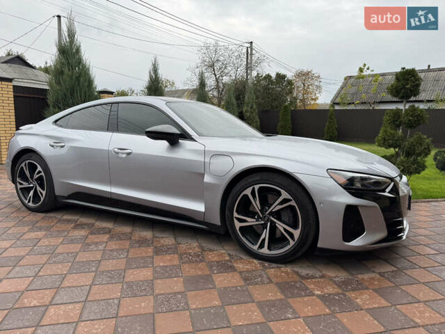 Серый Ауди e-tron GT, объемом двигателя 0 л и пробегом 68 тыс. км за 45500 $, фото 17 на Automoto.ua