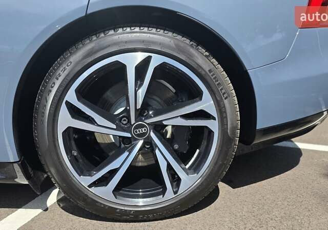 Серый Ауди e-tron GT, объемом двигателя 0 л и пробегом 26 тыс. км за 48500 $, фото 4 на Automoto.ua