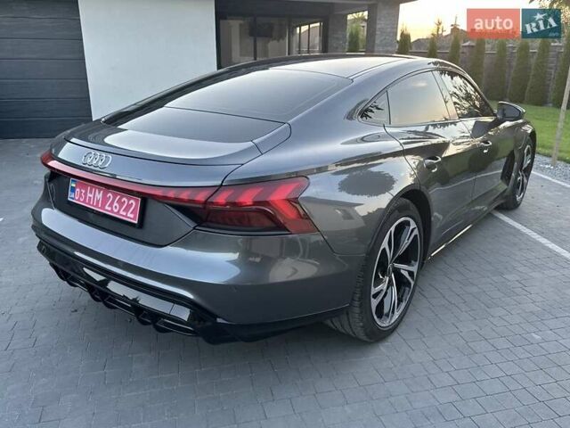 Серый Ауди e-tron GT, объемом двигателя 0 л и пробегом 38 тыс. км за 44500 $, фото 7 на Automoto.ua