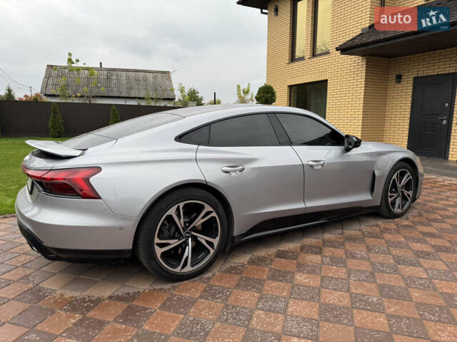 Серый Ауди e-tron GT, объемом двигателя 0 л и пробегом 68 тыс. км за 45500 $, фото 15 на Automoto.ua