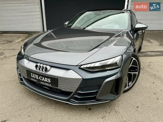 Сірий Ауді e-tron GT, об'ємом двигуна 0 л та пробігом 29 тис. км за 59900 $, фото 10 на Automoto.ua