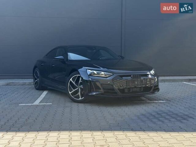 Серый Ауди e-tron GT, объемом двигателя 0 л и пробегом 51 тыс. км за 58900 $, фото 13 на Automoto.ua