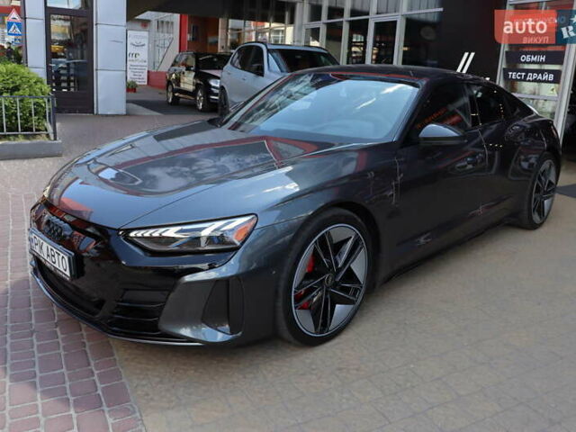 Серый Ауди e-tron GT, объемом двигателя 0 л и пробегом 17 тыс. км за 66900 $, фото 1 на Automoto.ua