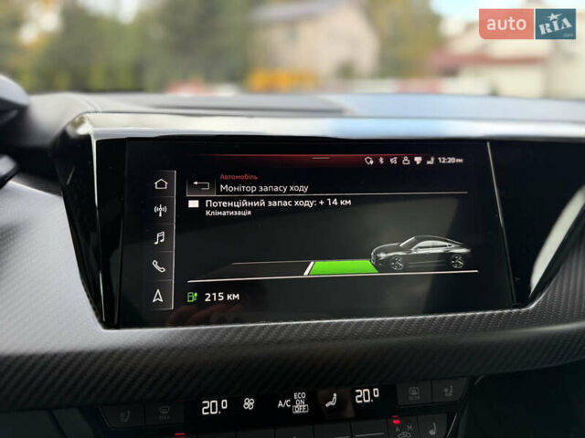 Серый Ауди e-tron GT, объемом двигателя 0 л и пробегом 94 тыс. км за 48900 $, фото 38 на Automoto.ua