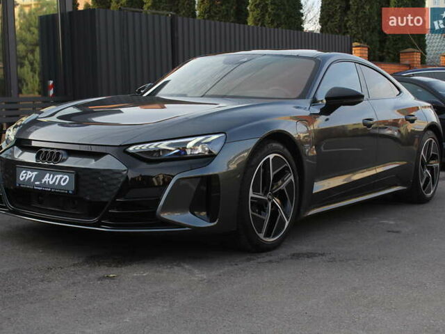 Сірий Ауді e-tron GT, об'ємом двигуна 0 л та пробігом 52 тис. км за 57700 $, фото 3 на Automoto.ua