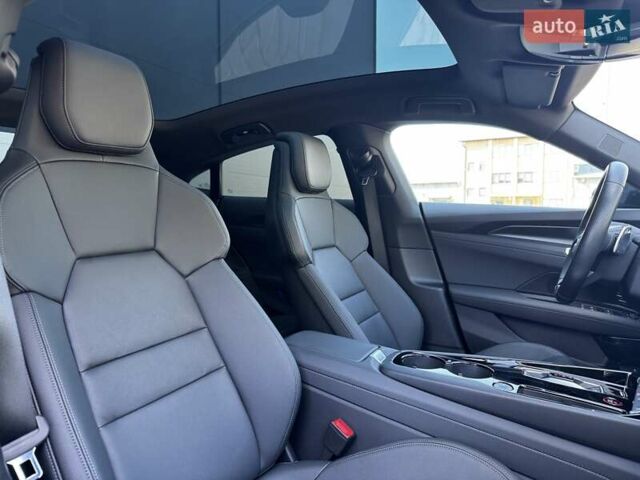 Серый Ауди e-tron GT, объемом двигателя 0 л и пробегом 51 тыс. км за 58900 $, фото 38 на Automoto.ua