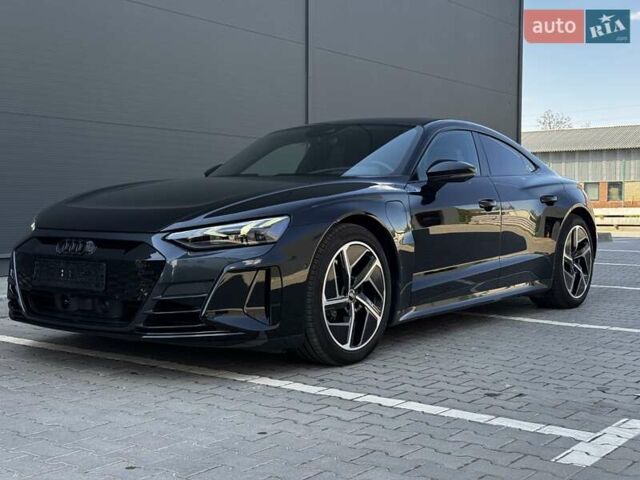 Серый Ауди e-tron GT, объемом двигателя 0 л и пробегом 51 тыс. км за 58900 $, фото 6 на Automoto.ua