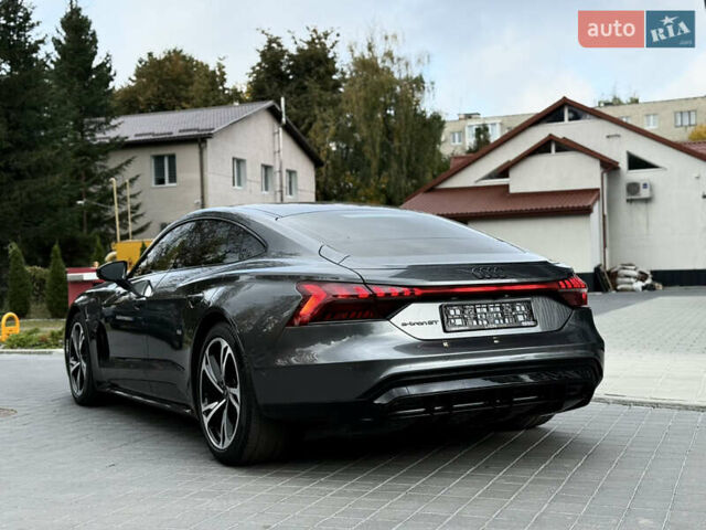 Серый Ауди e-tron GT, объемом двигателя 0 л и пробегом 94 тыс. км за 48900 $, фото 20 на Automoto.ua