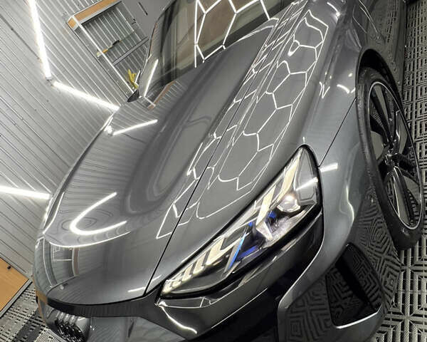 Серый Ауди e-tron GT, объемом двигателя 0 л и пробегом 40 тыс. км за 64000 $, фото 10 на Automoto.ua