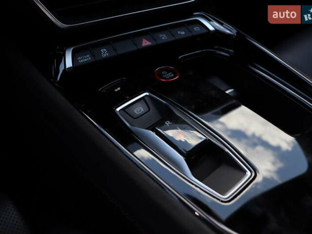 Серый Ауди e-tron GT, объемом двигателя 0 л и пробегом 17 тыс. км за 66900 $, фото 28 на Automoto.ua