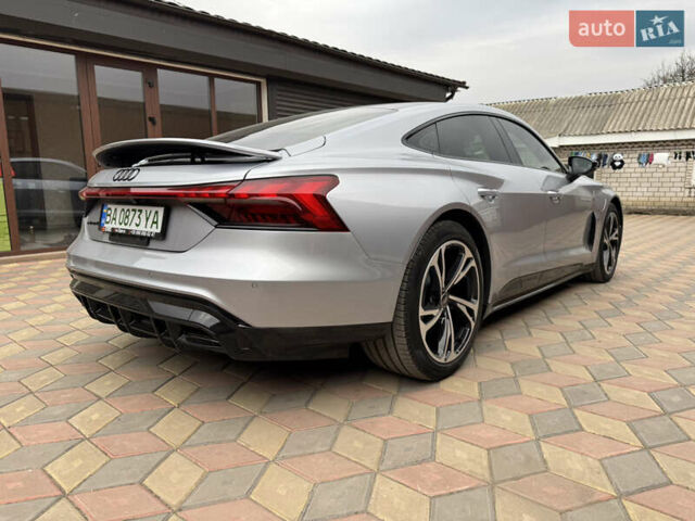 Серый Ауди e-tron GT, объемом двигателя 0 л и пробегом 4 тыс. км за 58900 $, фото 5 на Automoto.ua