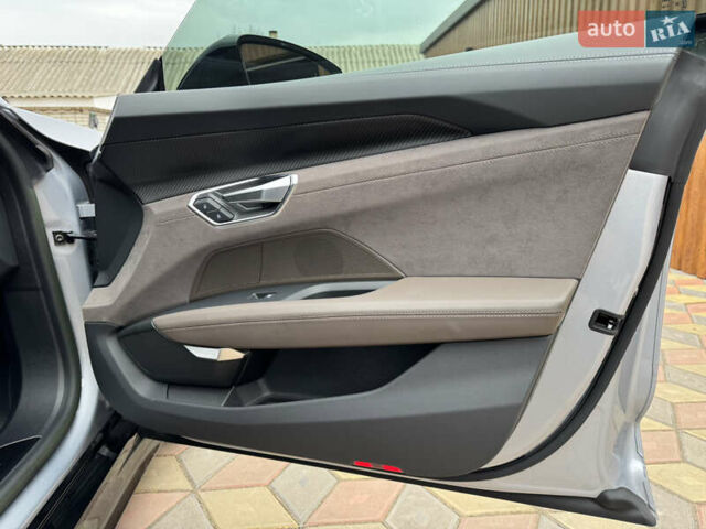 Серый Ауди e-tron GT, объемом двигателя 0 л и пробегом 4 тыс. км за 58900 $, фото 22 на Automoto.ua