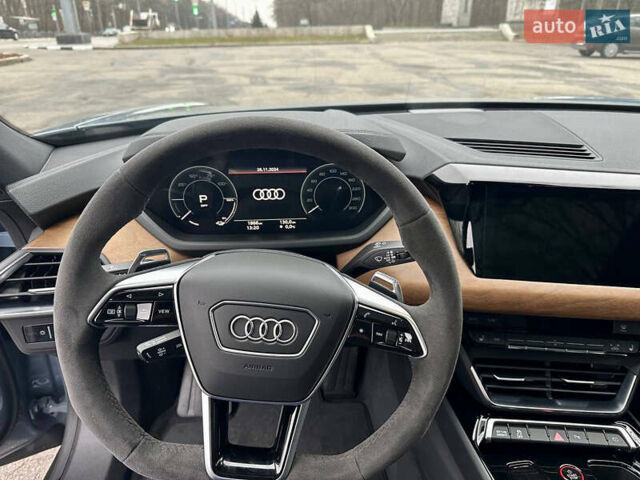 Серый Ауди e-tron GT, объемом двигателя 0 л и пробегом 3 тыс. км за 55500 $, фото 11 на Automoto.ua