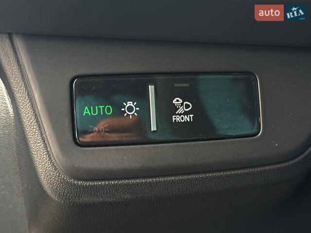 Синий Ауди e-tron GT, объемом двигателя 0 л и пробегом 67 тыс. км за 52500 $, фото 19 на Automoto.ua